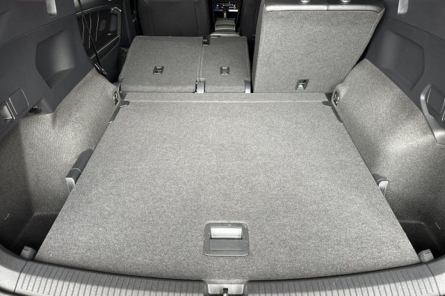 2024 Volkswagen Tiguan 2.0T SE R-Line Black 2024 Volkswagen Tiguan 2.0T SE R-Line Black