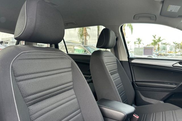 2024 Volkswagen Tiguan 2.0T S