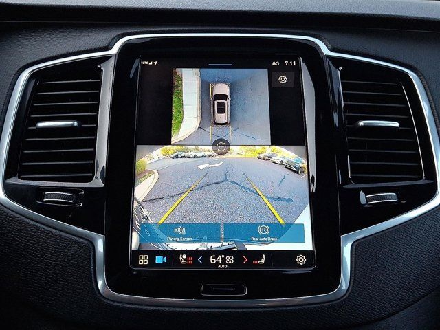 2024 Volvo XC90 Plus Bright Theme
