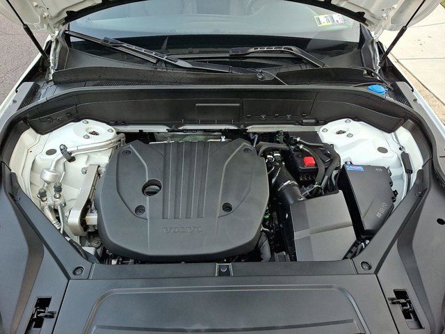 2024 Volvo XC90 Plus Bright Theme