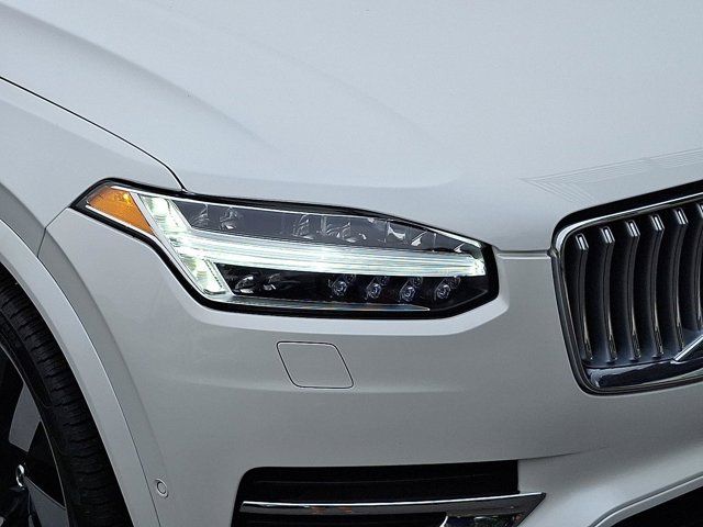 2024 Volvo XC90 Recharge Plug-In Hybrid Plus Bright Theme