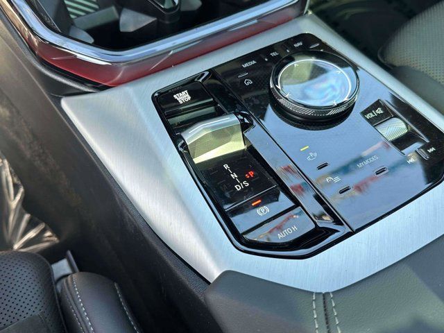 2025 BMW X3 30 xDrive 2025 BMW X3 30 xDrive