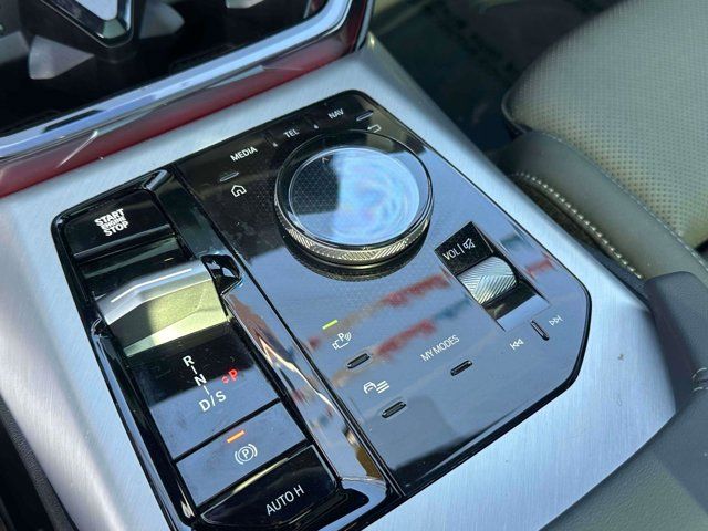 2025 BMW X3 30 xDrive 2025 BMW X3 30 xDrive