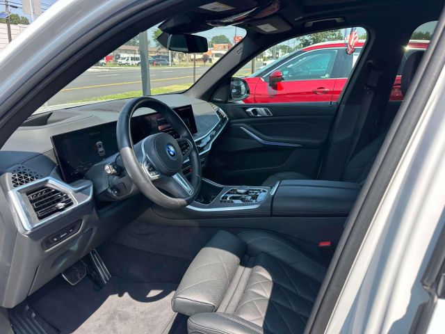2025 BMW X5 xDrive50e Plug-In Hybrid