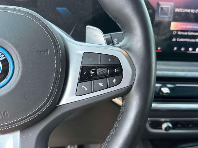 2025 BMW X5 xDrive50e Plug-In Hybrid