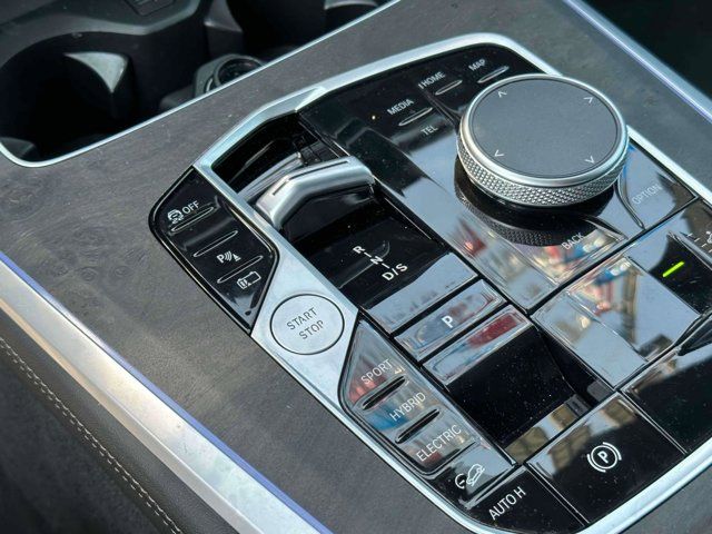 2025 BMW X5 xDrive50e