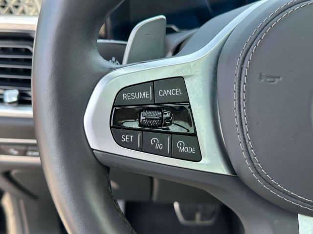 2025 BMW X7 xDrive40i Sports Activity Vehicle