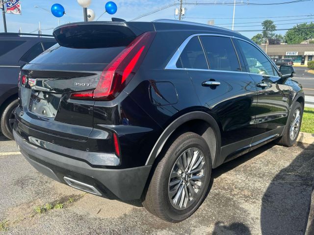 2025 Cadillac XT4 AWD 4dr Premium Luxury