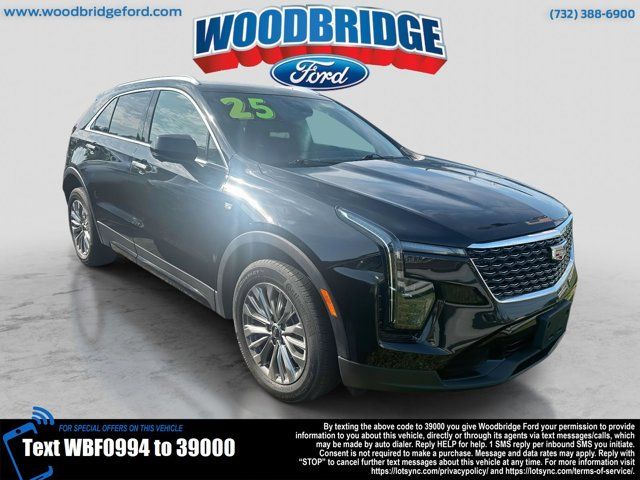 2025 Cadillac XT4 AWD Premium Luxury