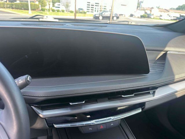 2025 Cadillac XT4 AWD Premium Luxury