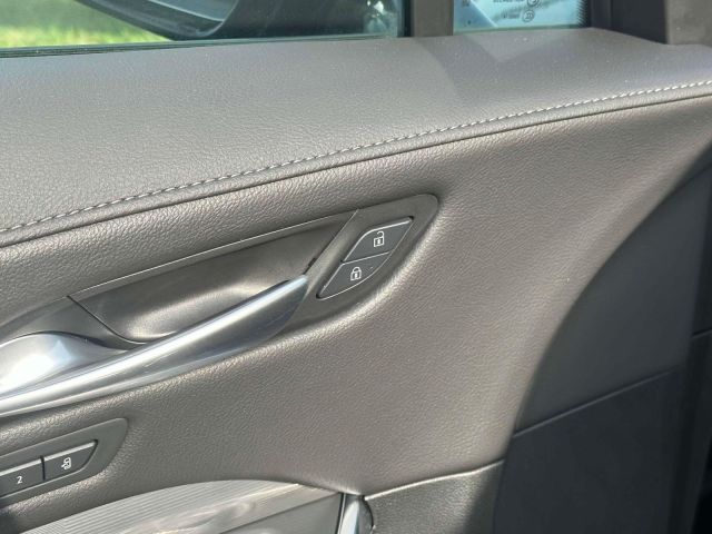 2025 Cadillac XT4 AWD 4dr Premium Luxury