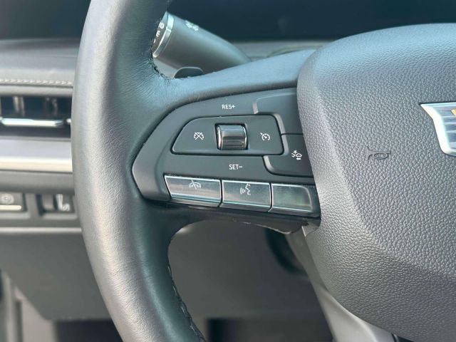 2025 Cadillac XT4 AWD 4dr Premium Luxury