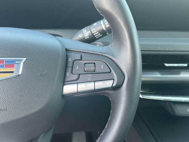 2025 Cadillac XT4 AWD 4dr Premium Luxury