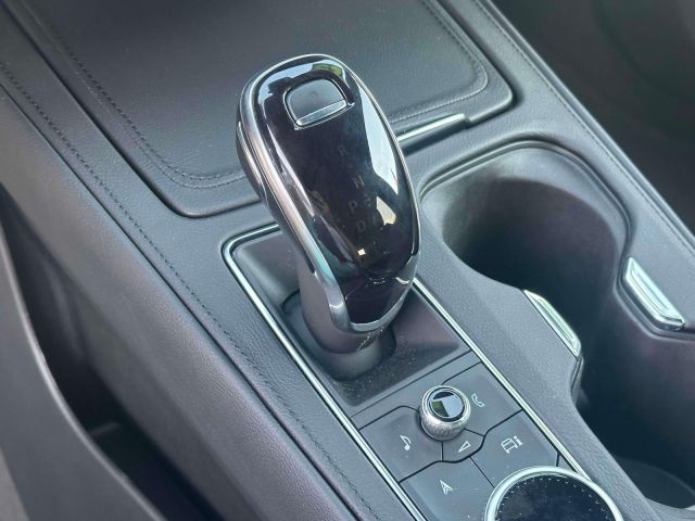 2025 Cadillac XT4 AWD 4dr Premium Luxury