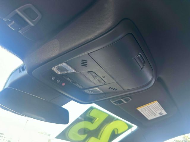 2025 Cadillac XT4 AWD 4dr Premium Luxury