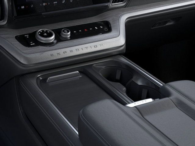 2025 Ford Expedition Max Platinum 2025 Ford Expedition Max Platinum