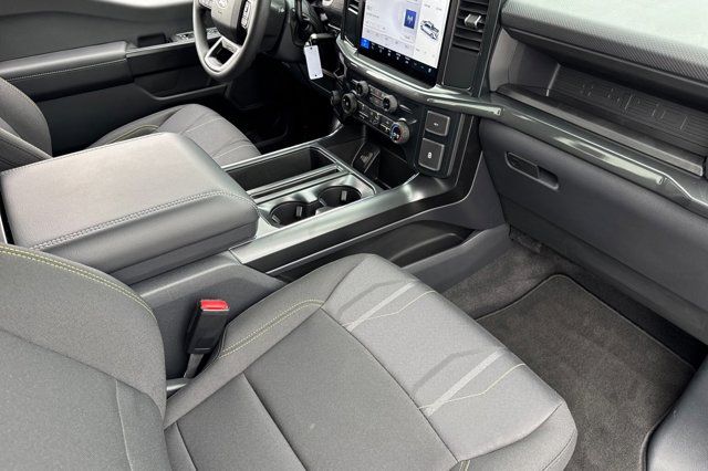 2025 Ford F-150 STX 2025 Ford F-150 STX