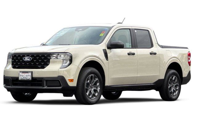 2025 Ford Maverick XLT Pre-Owned 2025 Ford Maverick XLT Pre-Owned