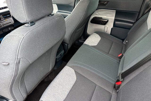 2025 Ford Maverick XLT Pre-Owned 2025 Ford Maverick XLT Pre-Owned