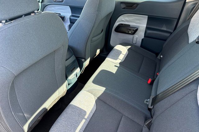 2025 Ford Maverick XLT Pre-Owned 2025 Ford Maverick XLT Pre-Owned