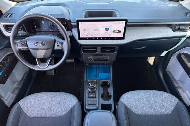 2025 Ford Maverick XLT Pre-Owned 2025 Ford Maverick XLT Pre-Owned