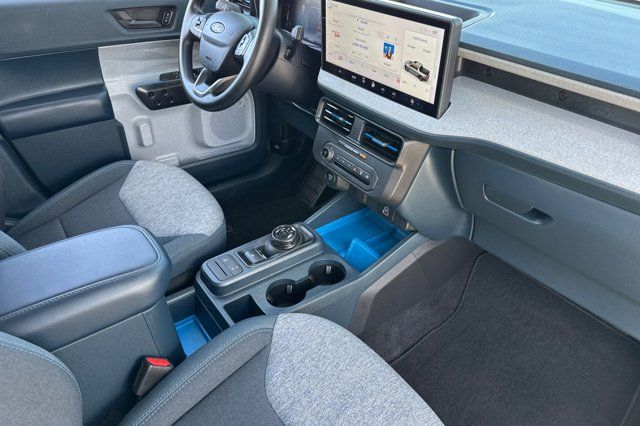 2025 Ford Maverick XLT Pre-Owned 2025 Ford Maverick XLT Pre-Owned