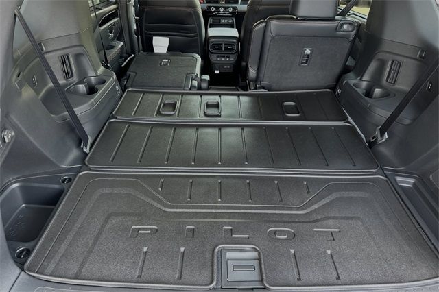 2025 Honda Pilot TrailSport 2025 Honda Pilot TrailSport