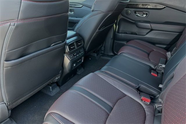 2025 Honda Pilot Black Edition 2025 Honda Pilot Black Edition