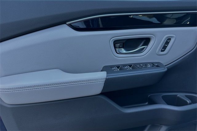 2025 Honda Pilot EX-L 2025 Honda Pilot EX-L