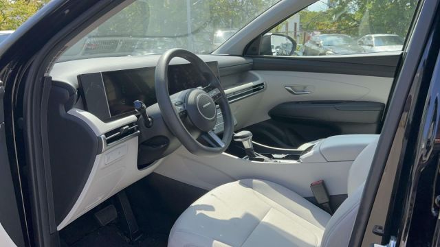2025 Hyundai Tucson SE AWD