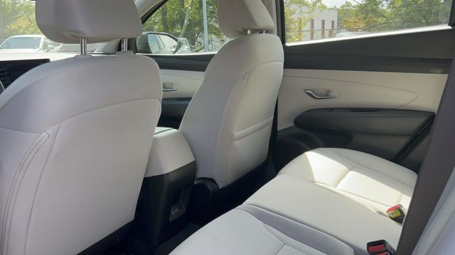 2025 Hyundai Tucson SE AWD