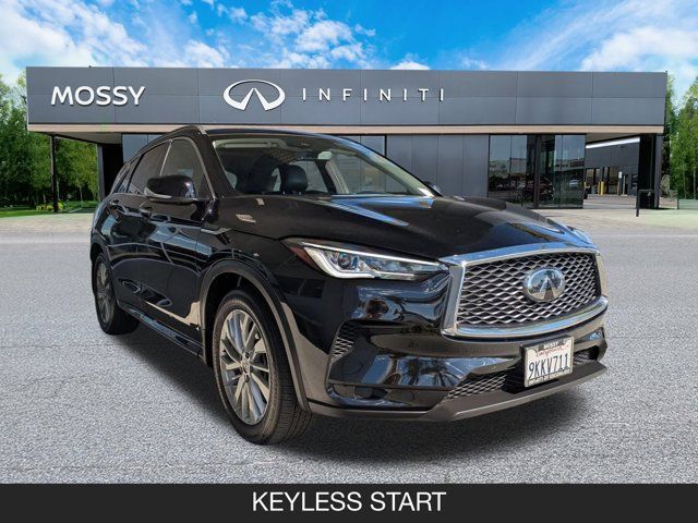 2025 INFINITI QX50 LUXE 2025 INFINITI QX50 LUXE