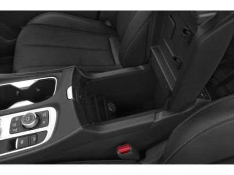 2025 INFINITI QX60 LUXE 2025 INFINITI QX60 LUXE