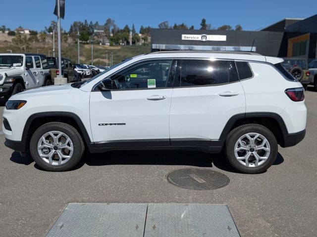 2025 Jeep Compass Latitude 2025 Jeep Compass Latitude
