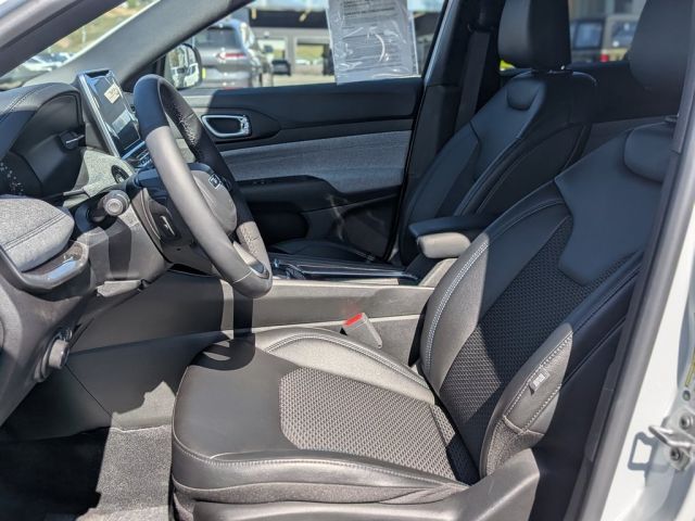 2025 Jeep Compass Latitude 2025 Jeep Compass Latitude