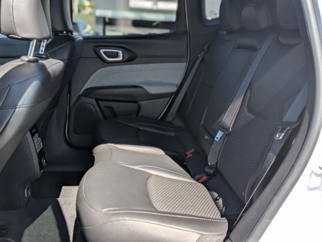 2025 Jeep Compass Latitude 2025 Jeep Compass Latitude