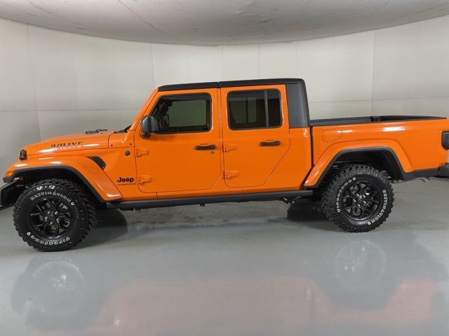 2025 Jeep Gladiator Willys