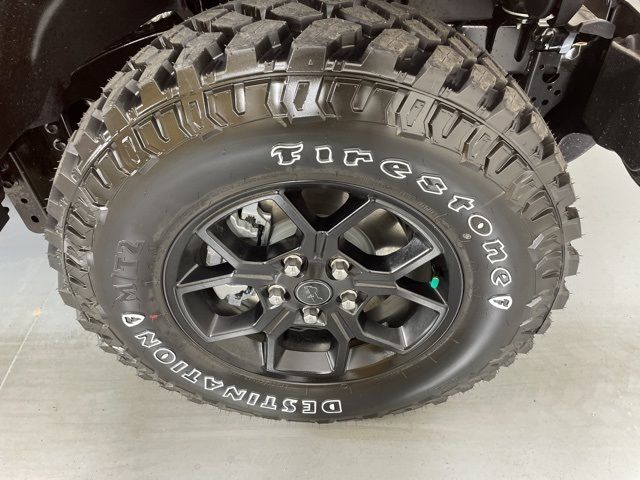 2025 Jeep Gladiator Willys