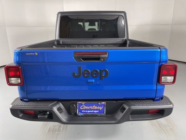 2025 Jeep Gladiator Sport S