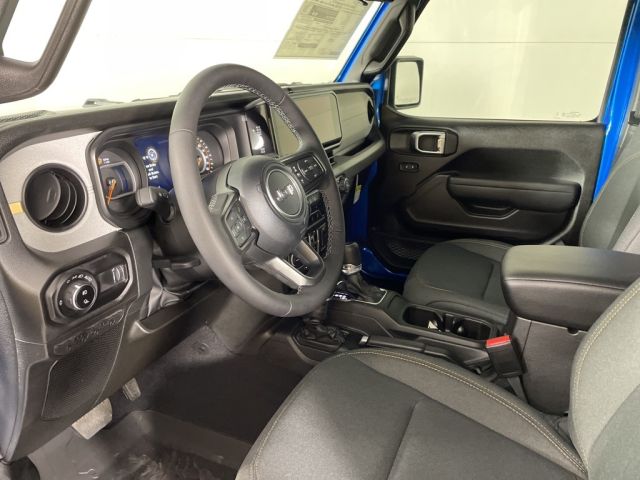 2025 Jeep Gladiator Sport S