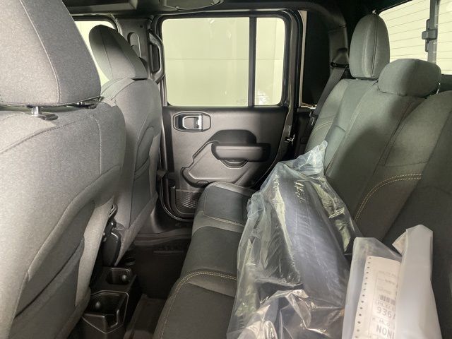 2025 Jeep Gladiator Sport S 2025 Jeep Gladiator Sport S