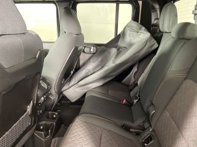 2025 Jeep Gladiator Mojave 2025 Jeep Gladiator Mojave