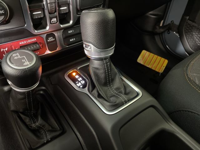 2025 Jeep Gladiator Mojave 2025 Jeep Gladiator Mojave