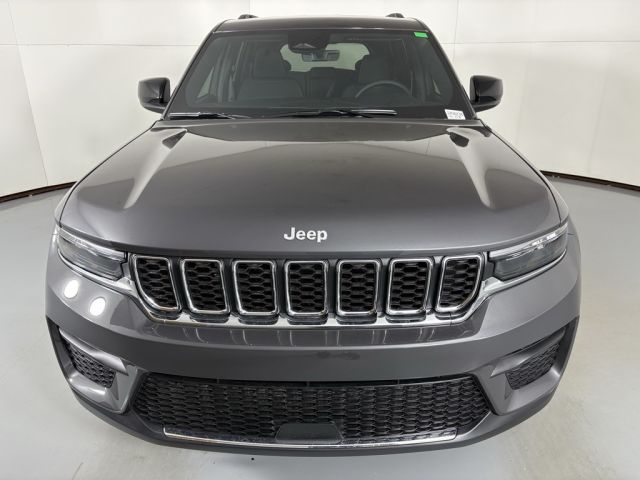 2025 Jeep Grand Cherokee Laredo 2025 Jeep Grand Cherokee Laredo