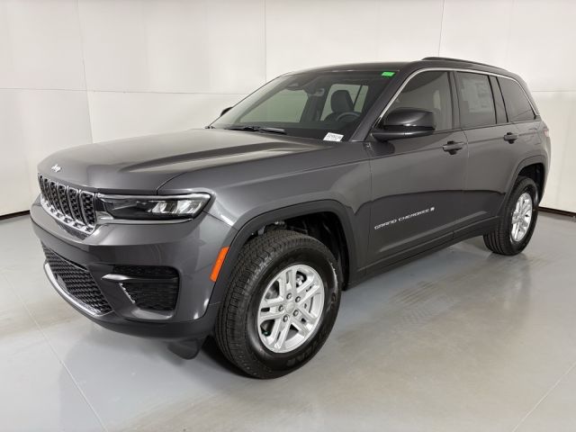 2025 Jeep Grand Cherokee Laredo 2025 Jeep Grand Cherokee Laredo