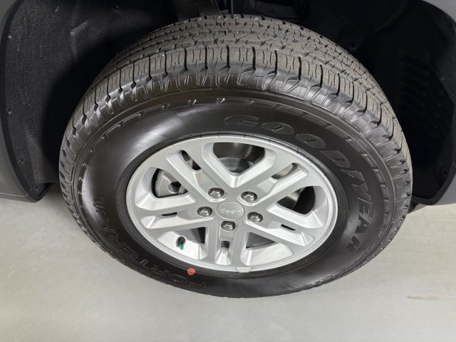 2025 Jeep Grand Cherokee Laredo 2025 Jeep Grand Cherokee Laredo