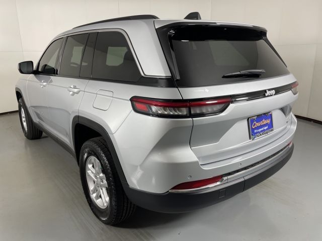 2025 Jeep Grand Cherokee Laredo 2025 Jeep Grand Cherokee Laredo