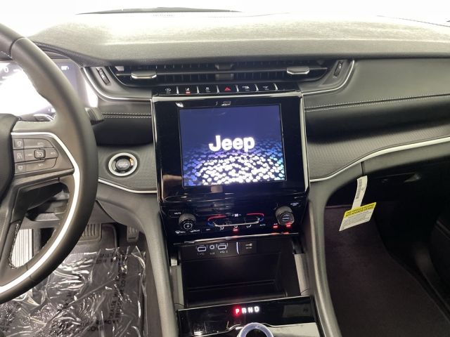 2025 Jeep Grand Cherokee Laredo 2025 Jeep Grand Cherokee Laredo