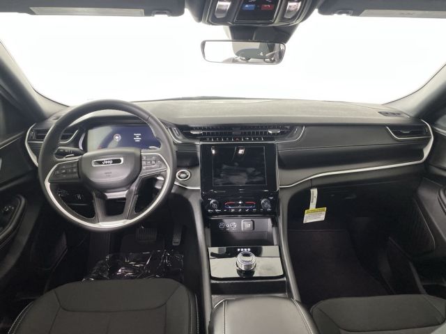 2025 Jeep Grand Cherokee Laredo 2025 Jeep Grand Cherokee Laredo