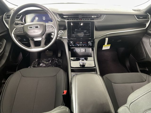 2025 Jeep Grand Cherokee Laredo 2025 Jeep Grand Cherokee Laredo